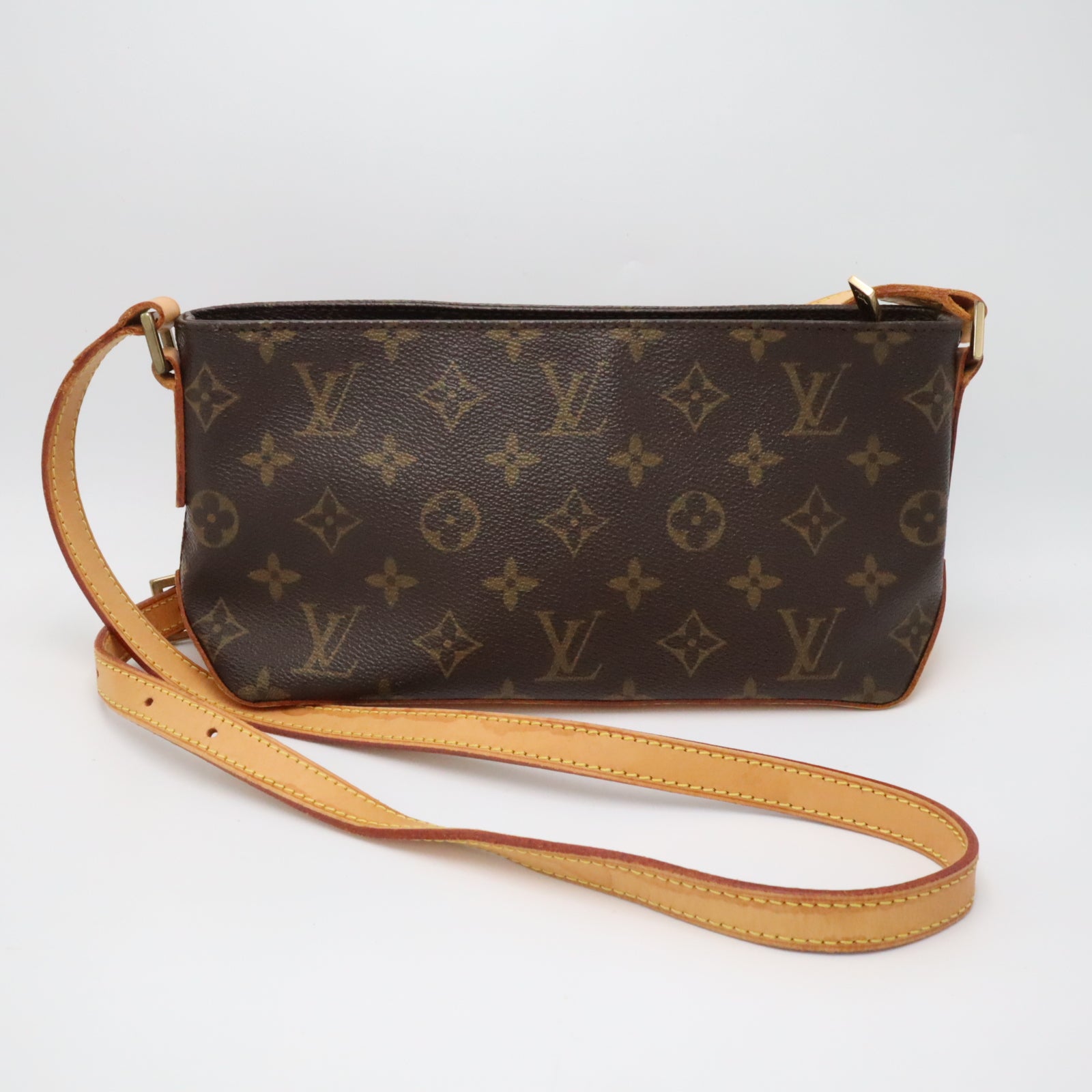 Authentic Louis Vuitton Tambourine Monogram Pochette Shoulder Bag M51179