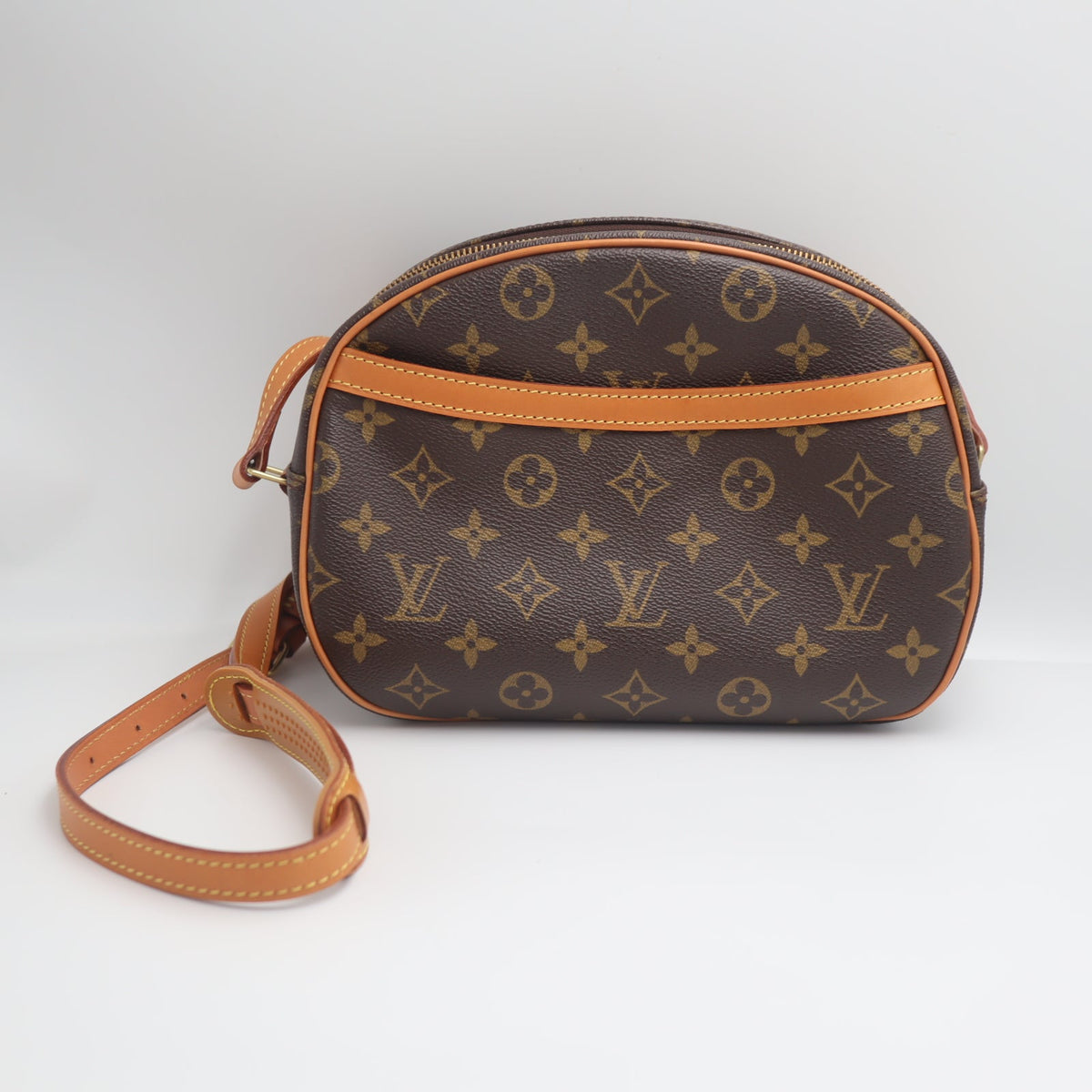 Pre-Owned #71447 Louis Vuitton Monogram Blois Crossbody Shoulder Bag M51221