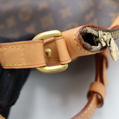 Pre-Owned #BP3526 Louis Vuitton Monogram Odeon MM Shoulder Bag M56389