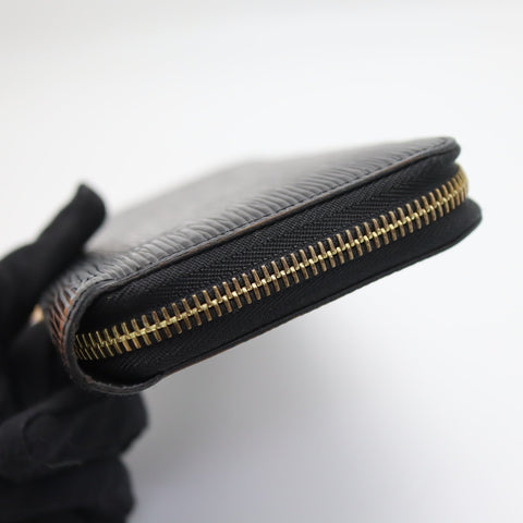 Pre-owned #71210  LouisVuitton Epi zippy wallet  black Final sale