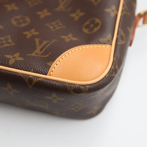 Pre-Owned #BPR05229 Louis Vuitton Monogram Trocadero 30 Crossbody Bag M51272